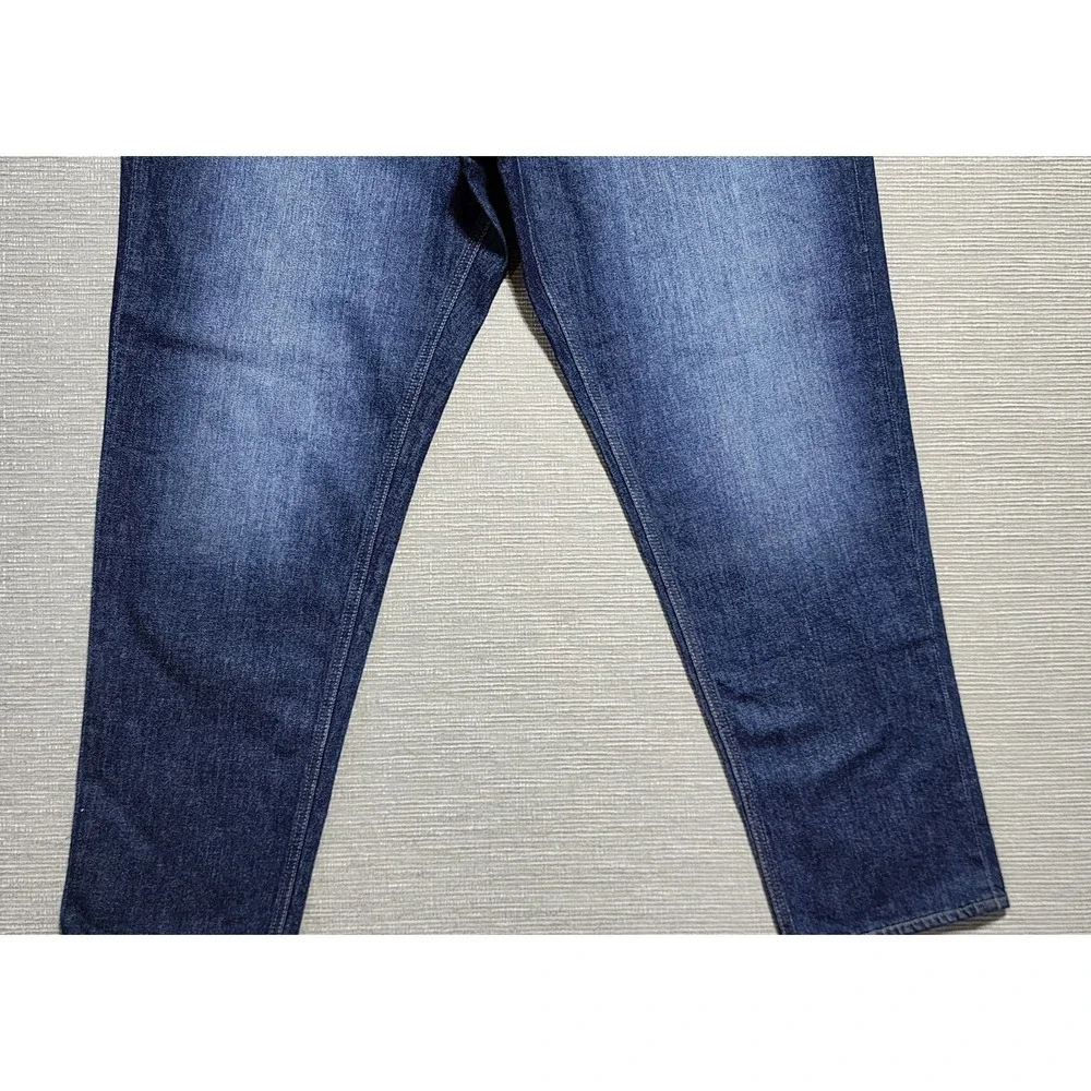 Banana Republic classic banana